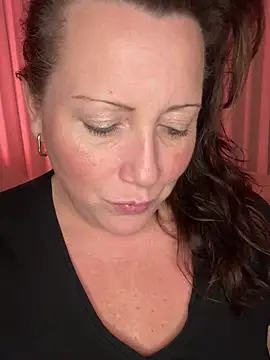 xsexycurvymilf online show from 20, 1, 2025