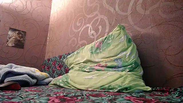 Snapshot of Fire__Foxx chatting on 2, 1, 2025 Fire Foxx online show from 2, 1, 2025