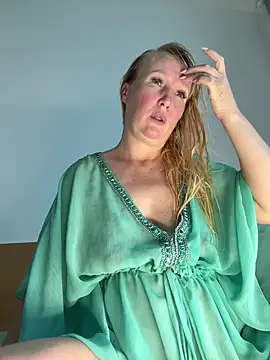 EmmaInLove23 online show from 26, 2, 2026