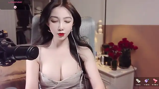 vyizh- online show from 25, 1, 2025