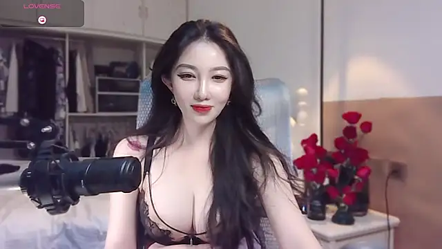 vyizh- online show from 8, 3, 2025