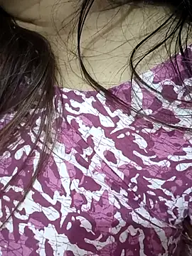 Snapshot of _Redwine_ chatting on 20, 2, 2025 Redwine online show from 20, 2, 2025