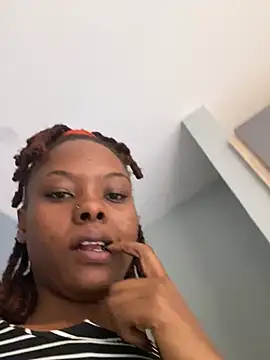 Dellah26 online show from 9, 7, 2026