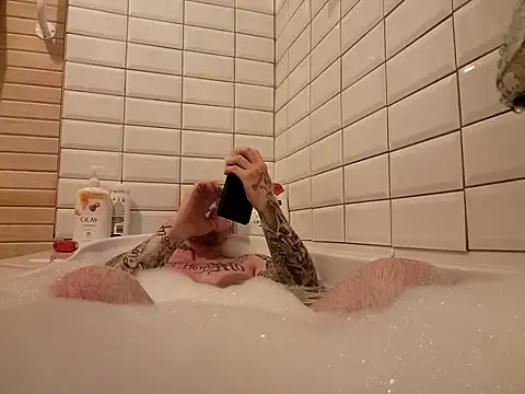 nicedicknicetats online show from 9, 9, 2025