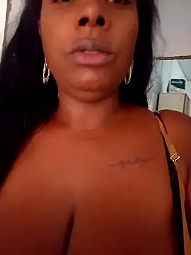 sereianegra8 online show from 9, 10, 2025