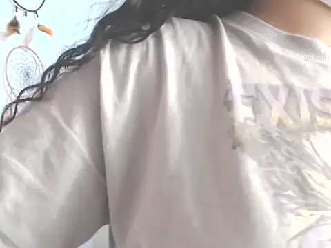 Amara18  online show from 5, 12, 2024