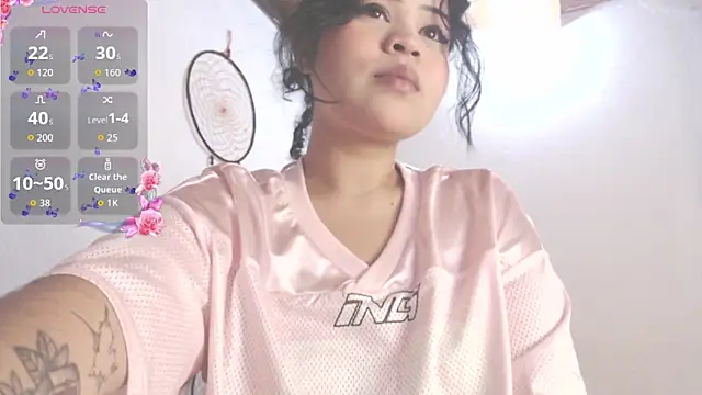 Amara18  online show from 15, 11, 2025