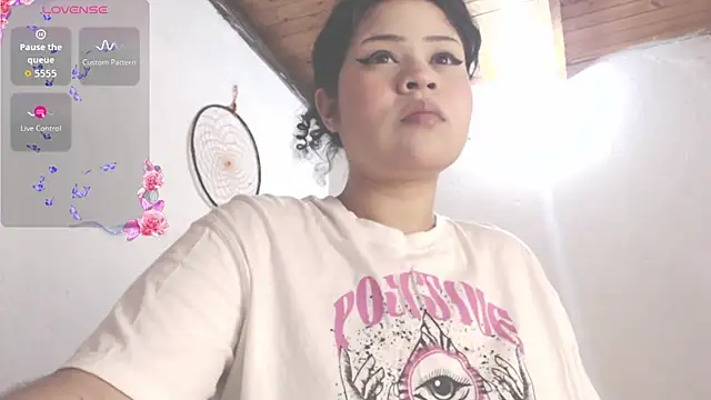 Amara18  online show from 30, 11, 2025