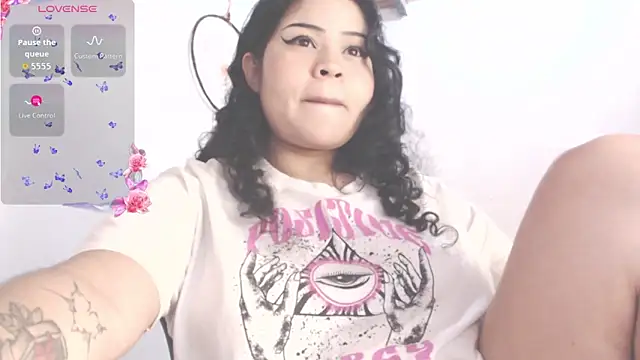 Amara18  online show from 28, 11, 2025