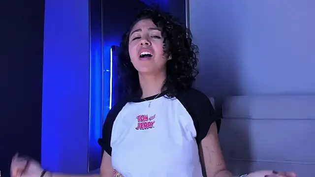 Amareto  online show from 22, 9, 2025