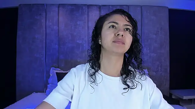 Amareto  online show from 12, 5, 2026