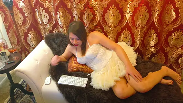 Snapshot of Lily_Leigh1 chatting on 27, 2, 2025 Lily Leigh1 online show from 27, 2, 2025