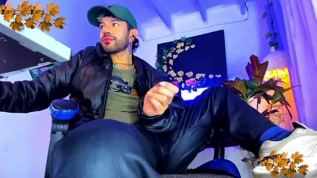 LatinMilk  online show from 11, 11, 2025