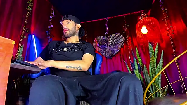 LatinMilk  online show from 16, 1, 2026