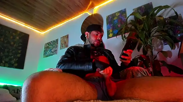 LatinMilk  online show from 27, 5, 2026