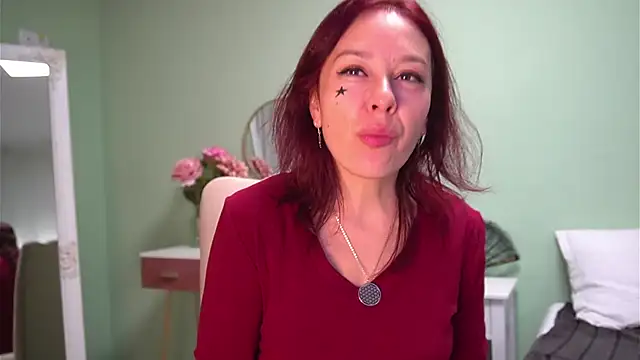 HaileyMoonn online show from 23, 10, 2025