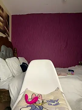 SSEXYBUBBLEBUTT101 online show from 20, 3, 2025