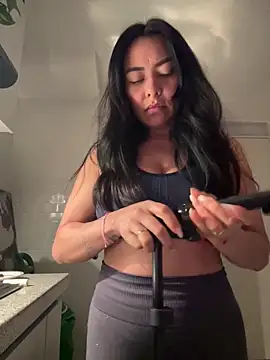 PetitLumiere online show from 25, 9, 2025