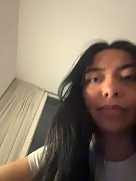 PetitLumiere online show from 10, 10, 2025