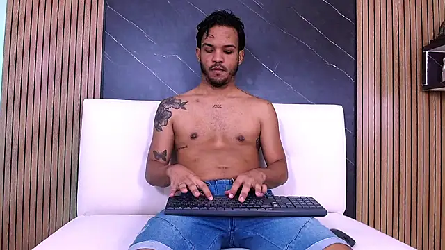 Snapshot of ricky_vill_ chatting on 9, 6, 2026 ricky vill online show from 9, 6, 2026
