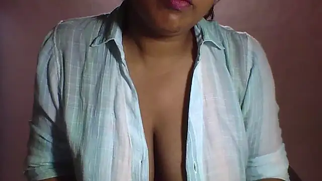 angelsilvia online show from 10, 9, 2025