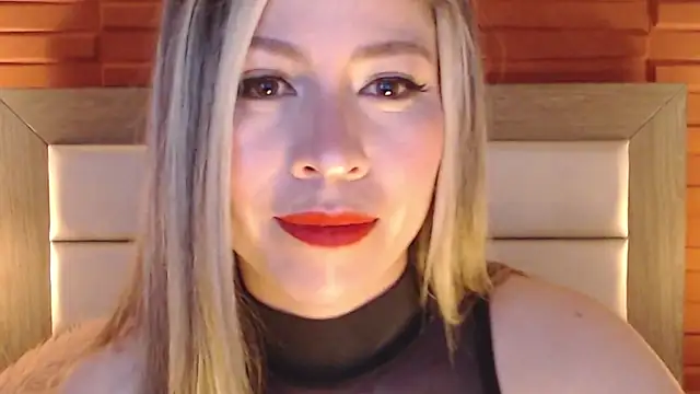 Ammy Castro online show from 28, 2, 2025