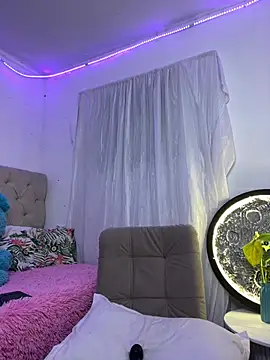 Helleamazing online show from 16, 7, 2026