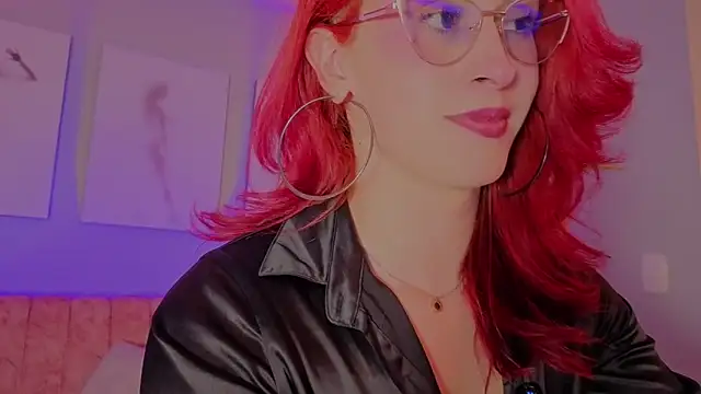 Juliana Saenzz online show from 25, 11, 2025