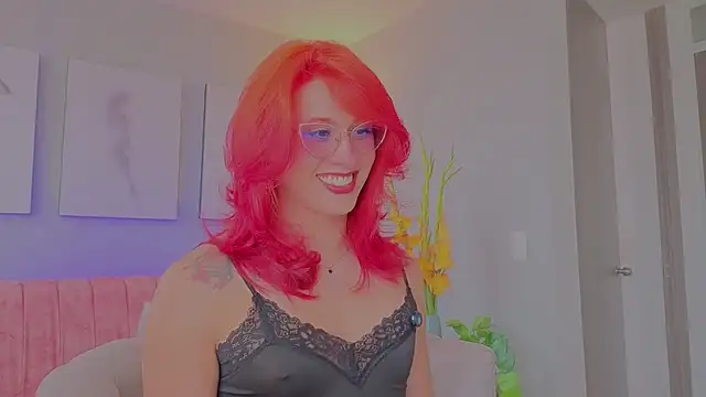 Juliana Saenzz online show from 17, 11, 2025