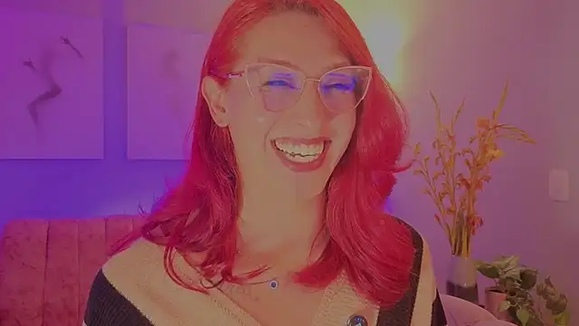 Juliana Saenzz online show from 1, 12, 2025