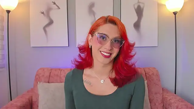 Juliana Saenzz online show from 16, 9, 2025