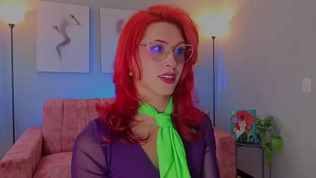 Juliana Saenzz online show from 21, 12, 2025