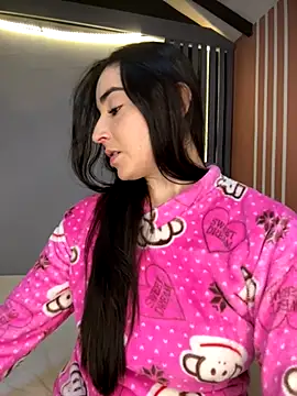 Victoria-And1 online show from 22, 10, 2025