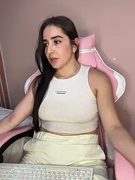 Victoria-And1 online show from 13, 9, 2025