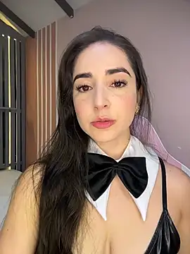 Victoria-And1 online show from 6, 5, 2026