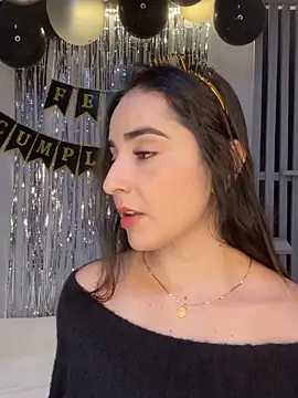 Victoria-And1 online show from 20, 9, 2025