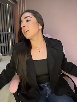 Victoria-And1 online show from 23, 2, 2026