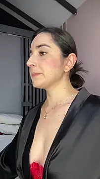 Victoria-And1 online show from 31, 10, 2025