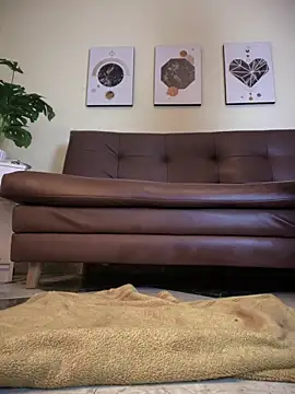 AleezaFrench online show from 13, 3, 2025