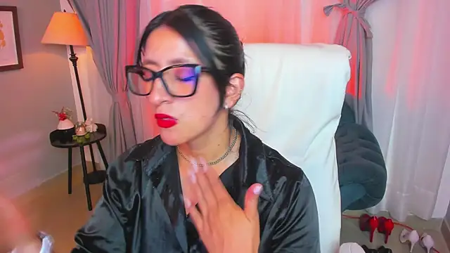 Snapshot of kira_moon__ chatting on 18, 1, 2026 kira moon online show from 18, 1, 2026