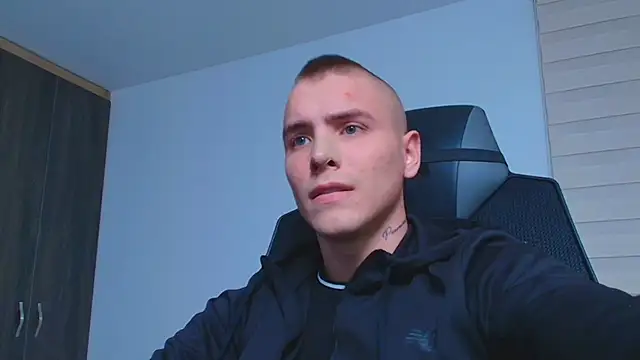 JordanThompson  online show from 1, 10, 2025