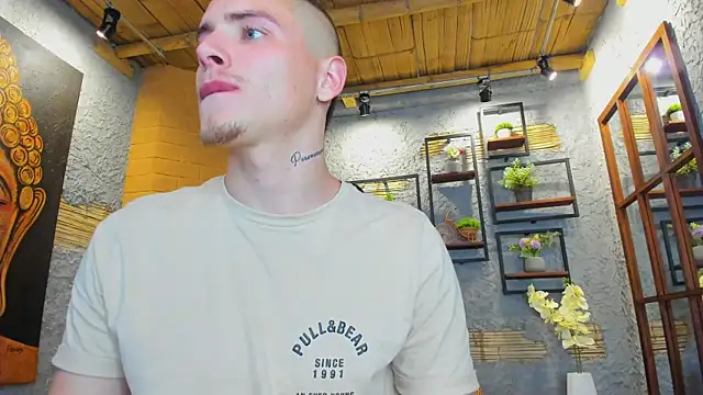 JordanThompson  online show from 18, 3, 2025