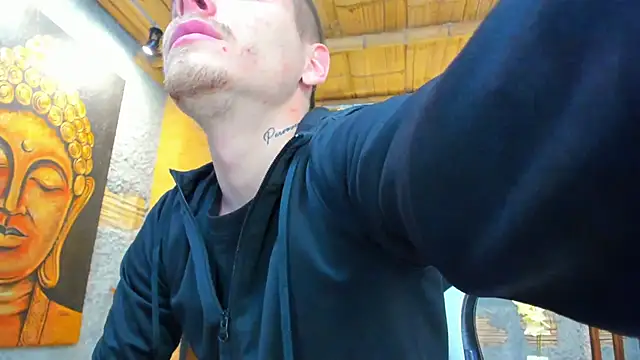 JordanThompson  online show from 23, 10, 2025