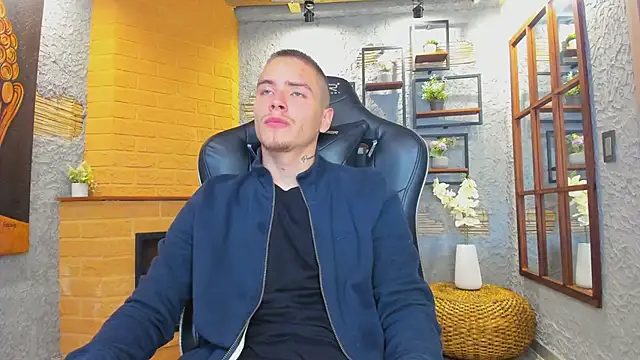 JordanThompson  online show from 21, 3, 2025