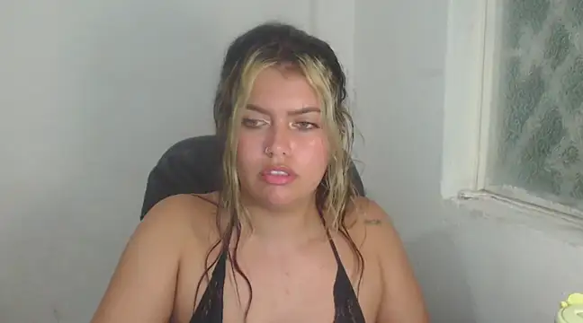 Snapshot of sweetkitty_16 chatting on 20, 3, 2025 sweetkitty 16 online show from 20, 3, 2025