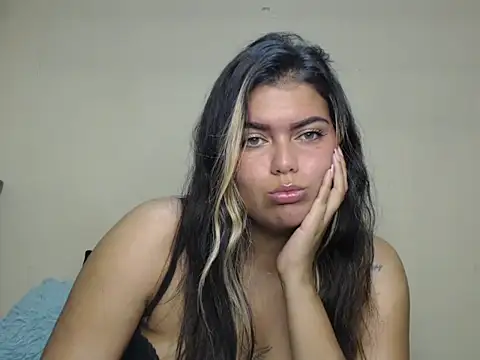 sweetkitty 16 online show from 16, 4, 2026