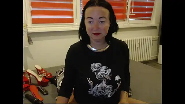 Alexie33 online show from 10, 9, 2025