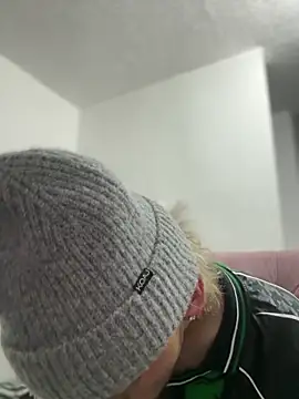 Scott sex7 online show from 25, 2, 2026