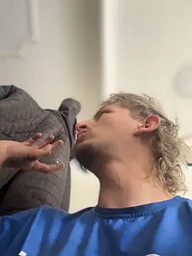 Scott sex7 online show from 17, 2, 2026