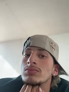 Scott sex7 online show from 27, 2, 2026